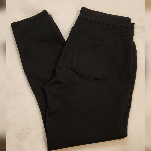 Spanx The Perfect Pant Ankle 4-Pocket Size Medium - Picture 2 of 14